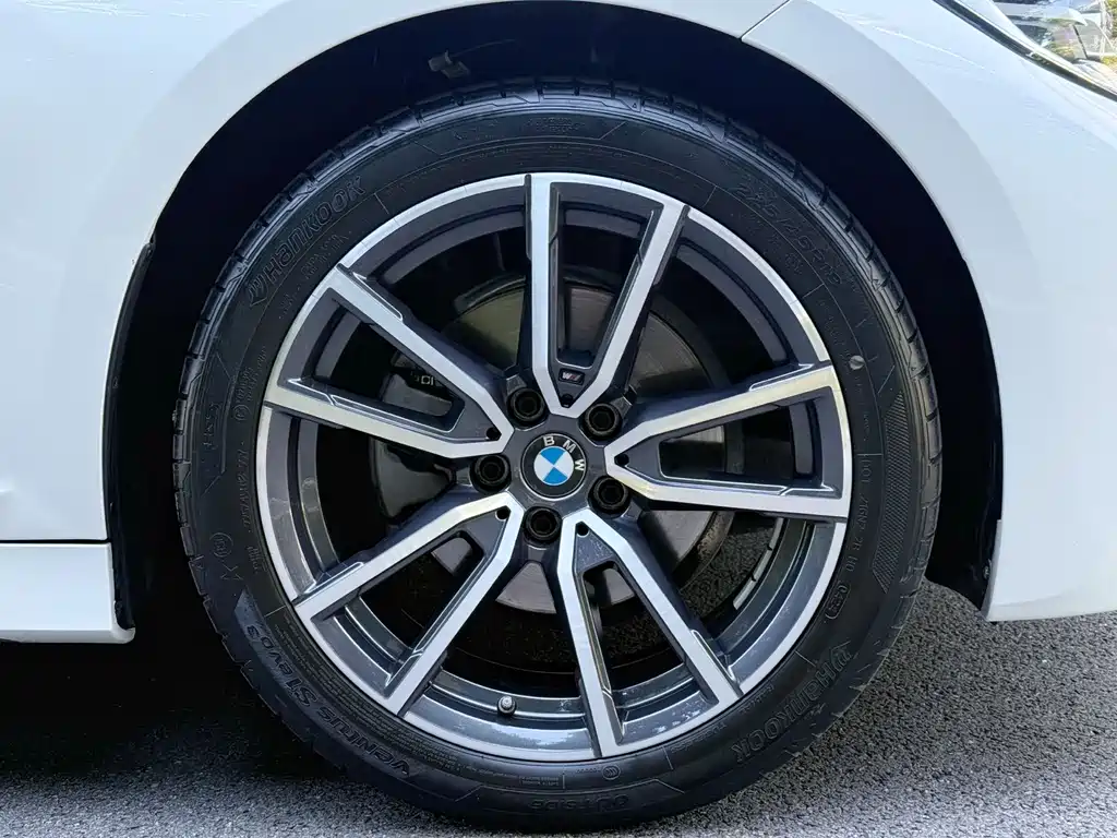 BMW 3 Series 3 2022 320Li M Sport