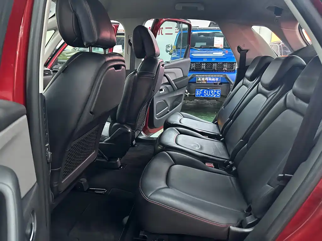 Citroen C4 Picasso — миниатюра 11