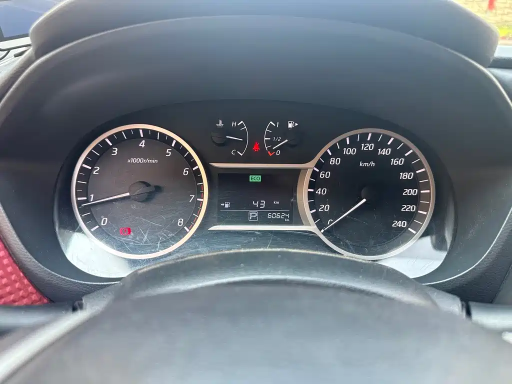 Nissan Bluebird — миниатюра 11