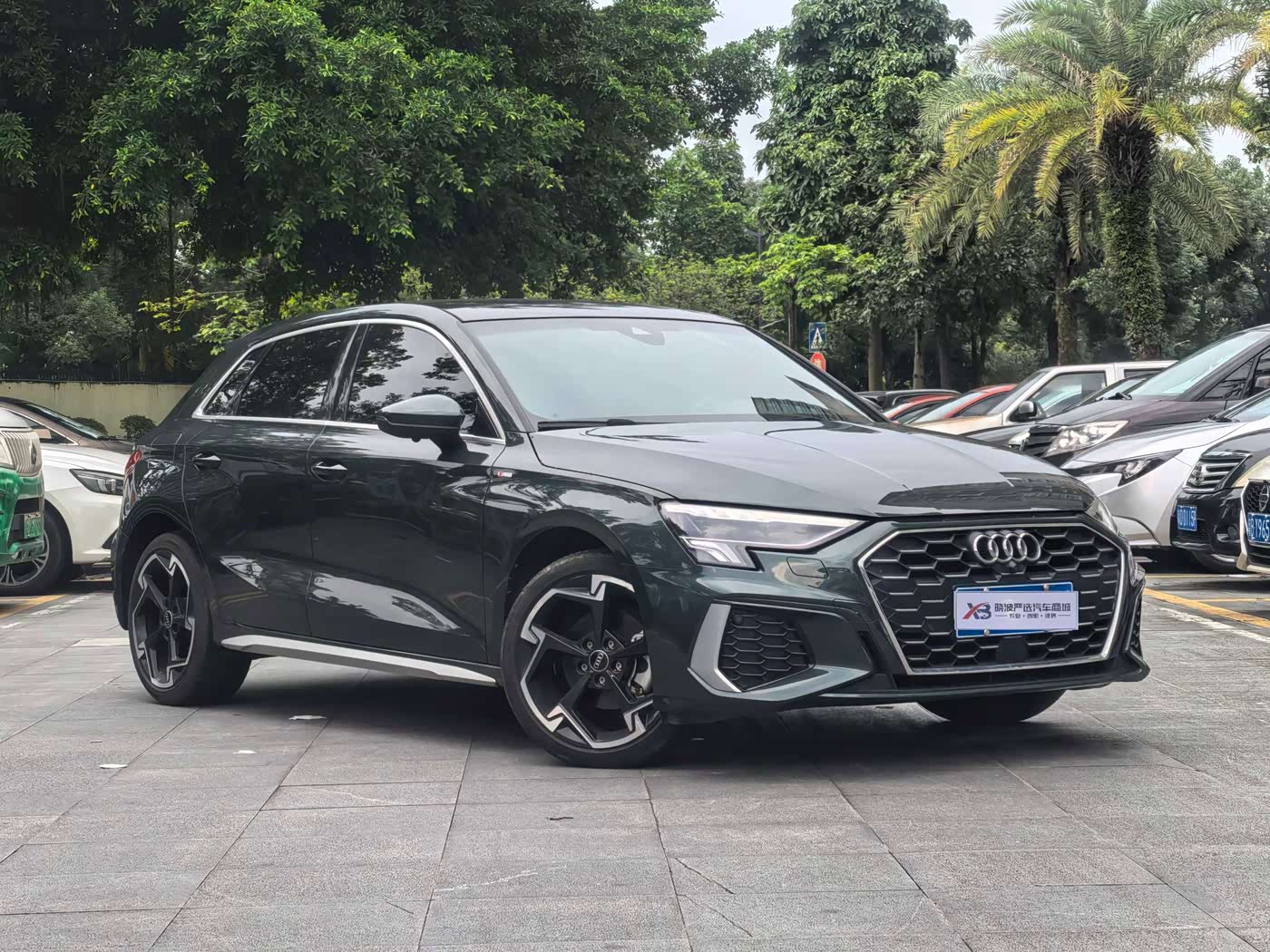 Audi A3 1.4 л 2024 г. Чёрный, пробег 19000 км