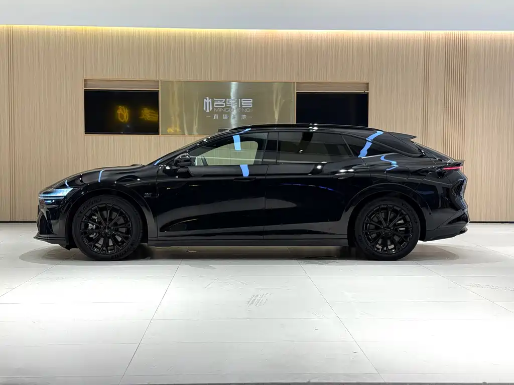 Zeekr 007GT — миниатюра 4