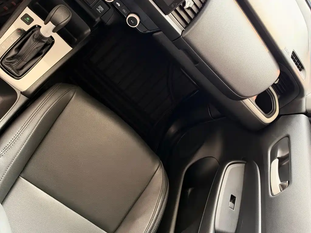 Honda Fit — миниатюра 23