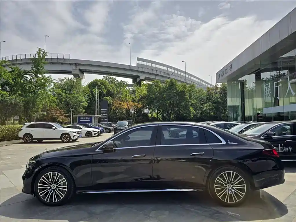 Mercedes-Benz E-Class E 2024 E 300 L Luxury