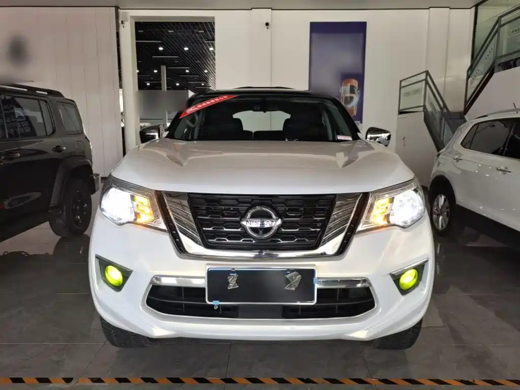 Nissan Terra — миниатюра 3