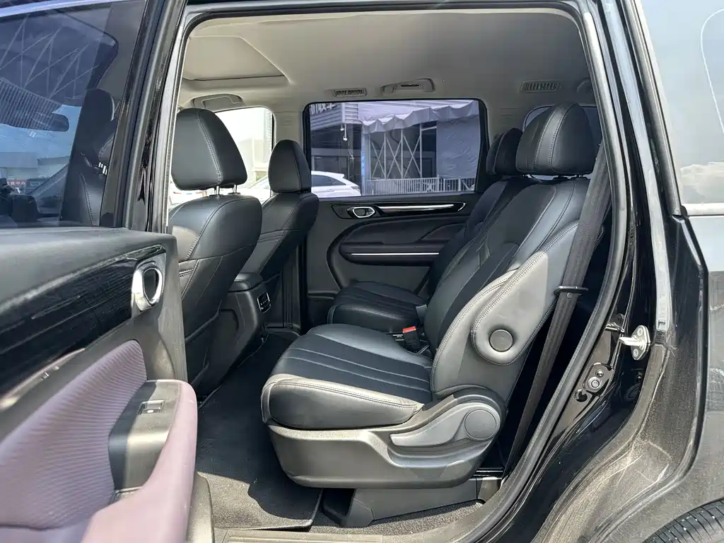 GAC Motor Trumpchi M6 — миниатюра 10