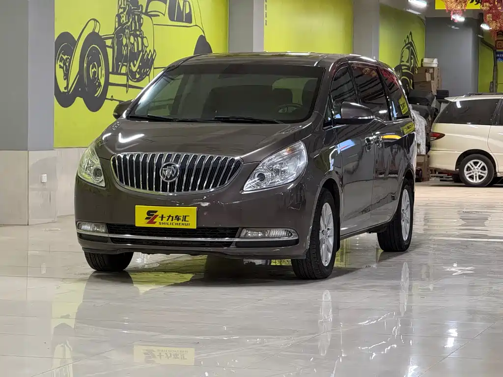 Buick GL8 2011