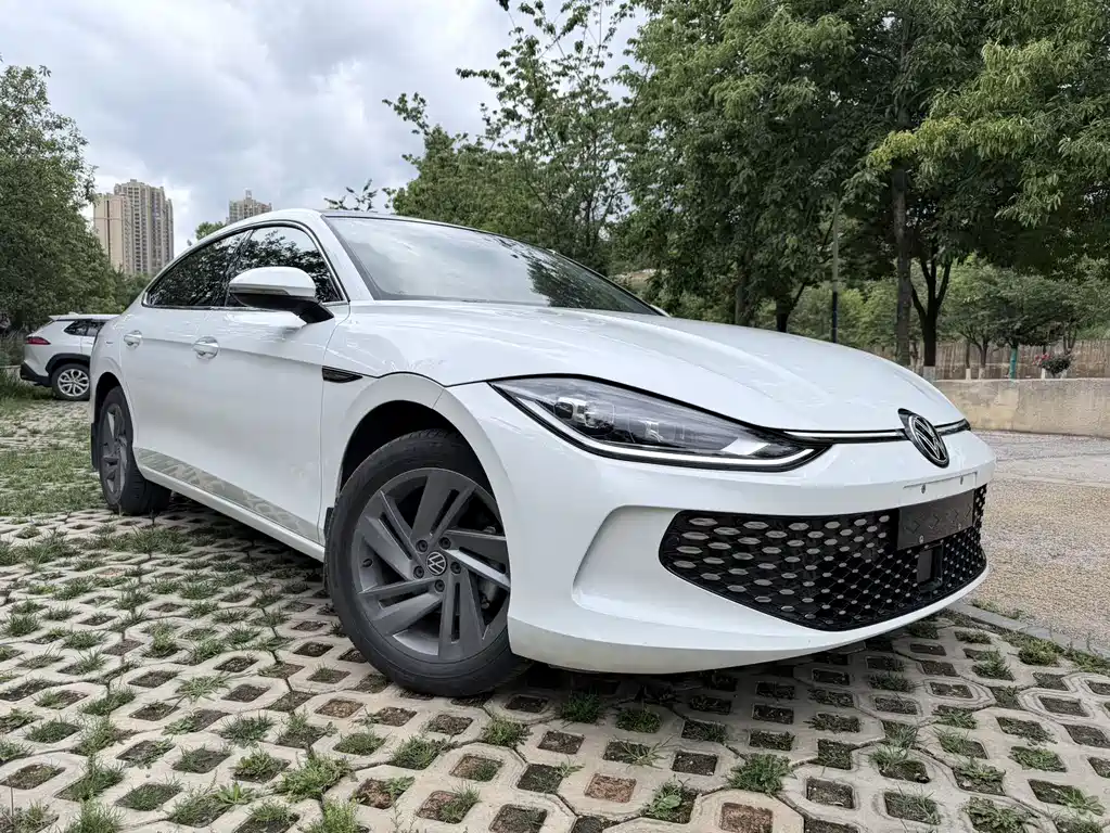 Volkswagen Lamando 2023 L 280TSI DSG