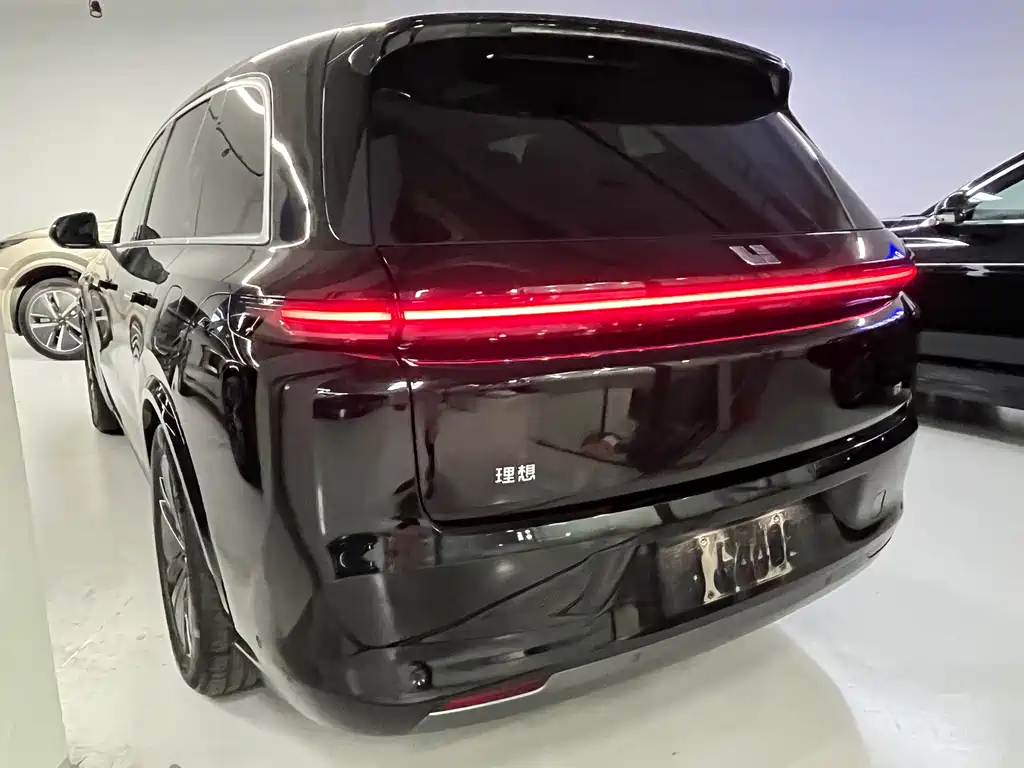 Li Auto IDEAL L8