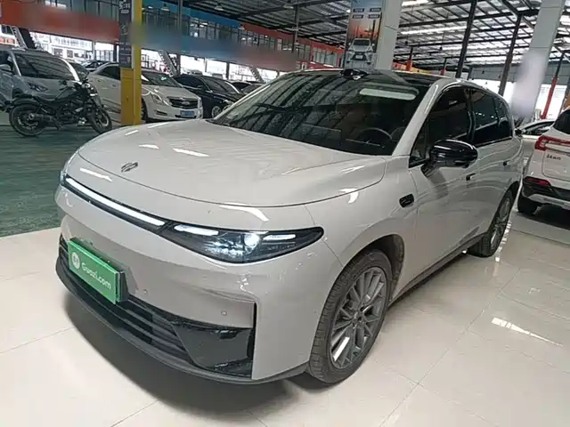 2025 Leapmotor C10