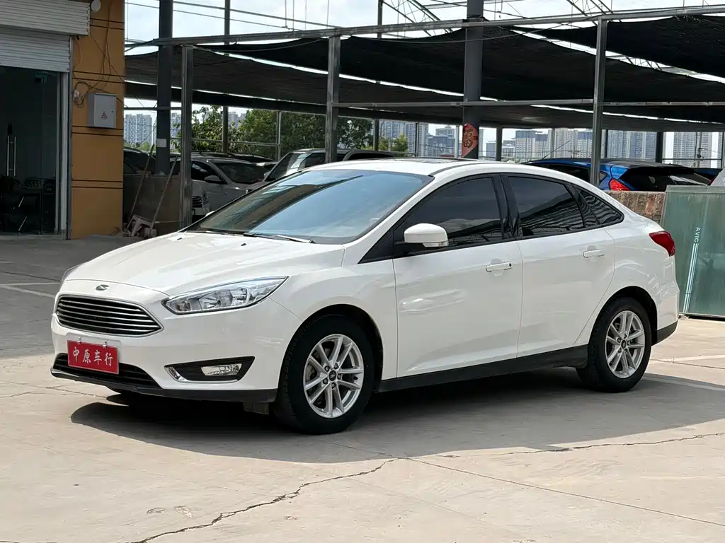 Ford Focus 2017 1.6L MT