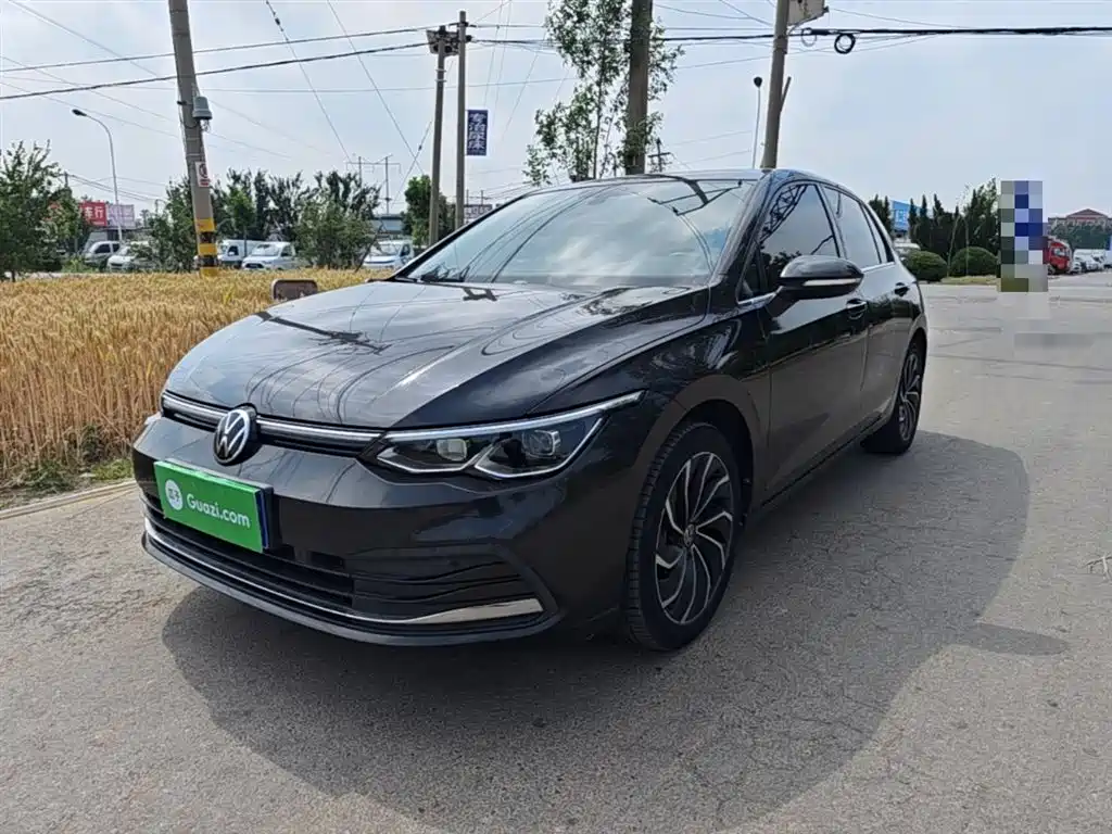 Volkswagen Golf 2021