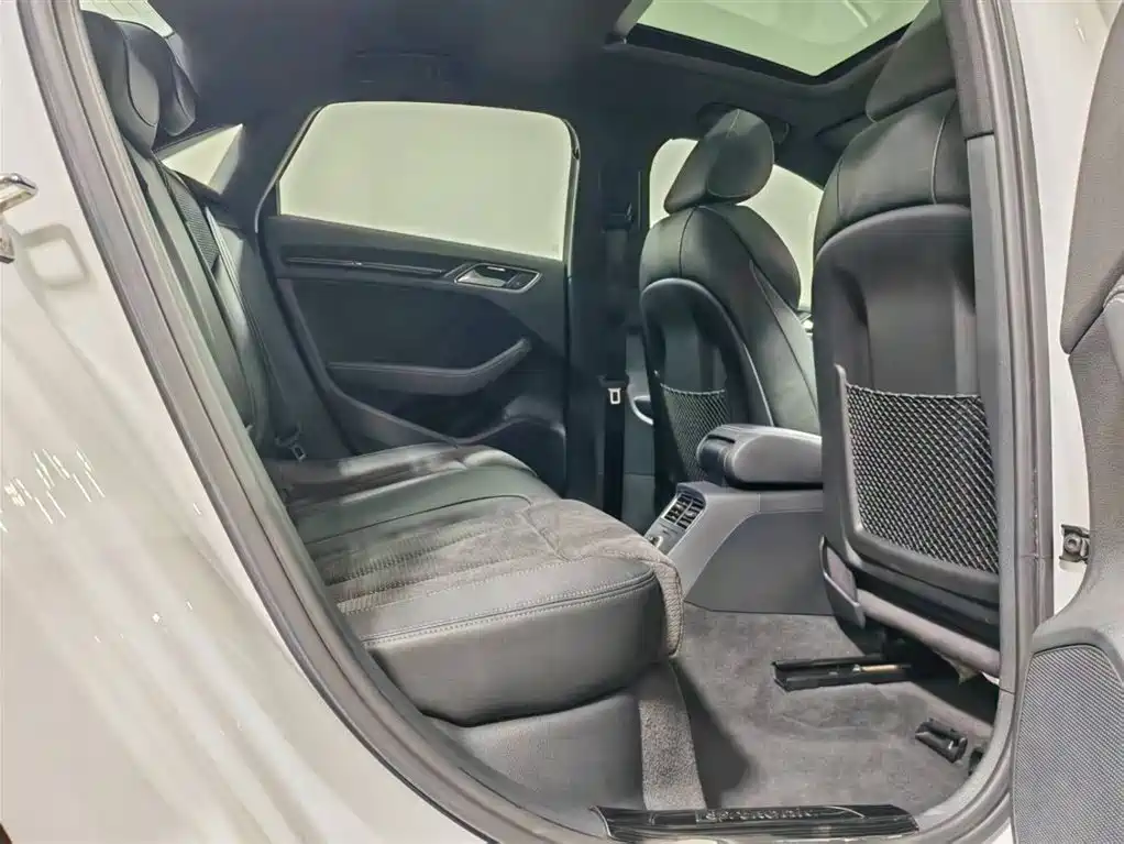 Audi S3 2017 S3 2.0T Limousine