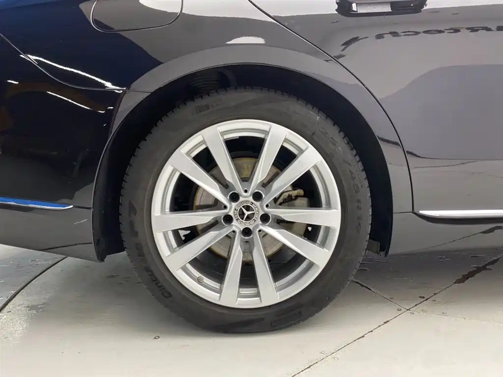 MERCEDES-BENZ S CLASS