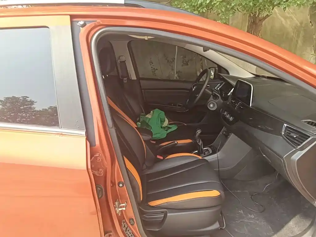 Baojun 310 — миниатюра 25