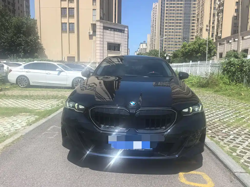 BMW 5 Series 5 2025 530Li Lead M Sport