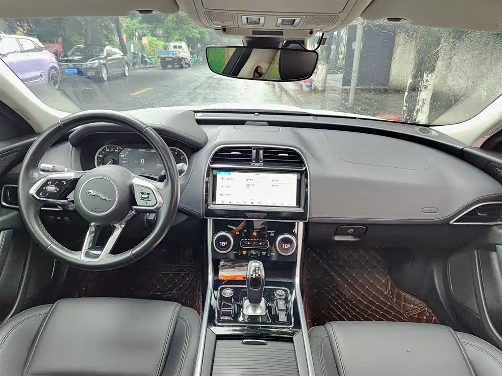 Jaguar XEL 2020 2.0T 200PS S