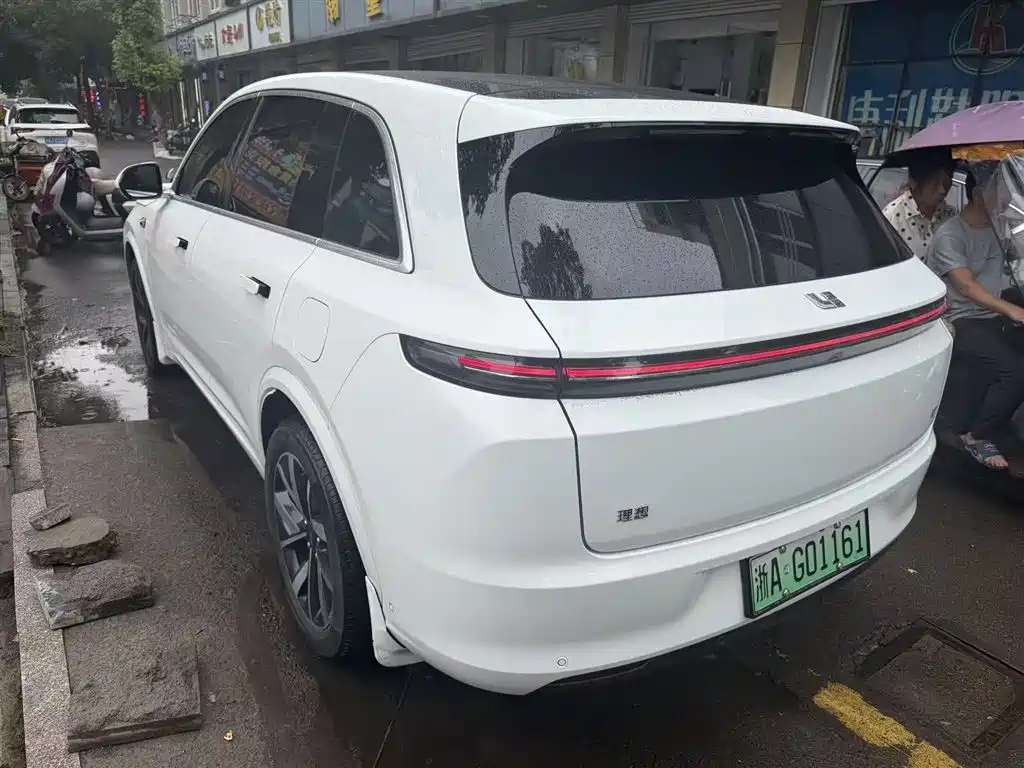 Li Auto L7 2023 Pro