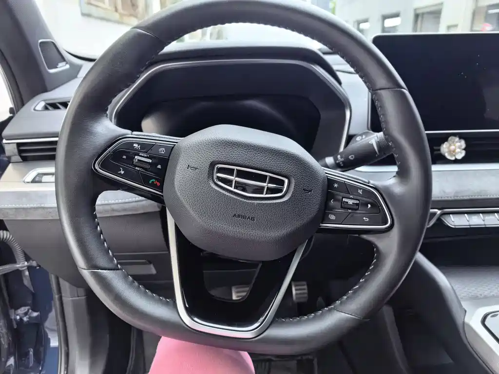 Geely Preface 2023 2.0TD Luxury
