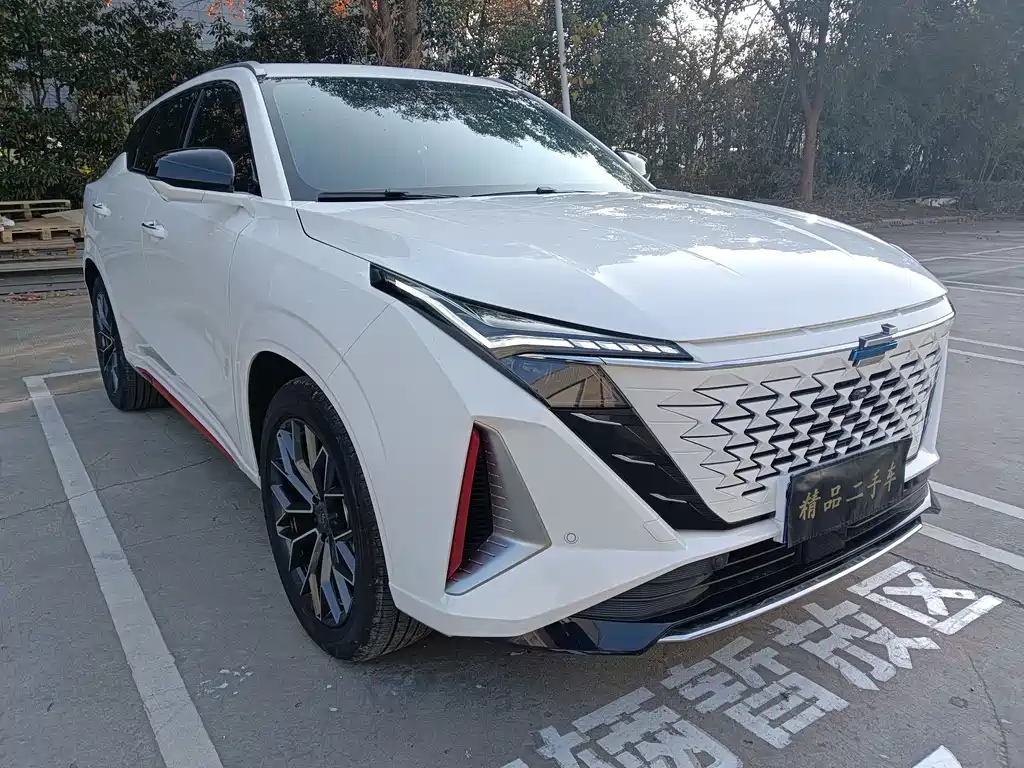 CHANGAN CHANGAN AUCHAN Z6