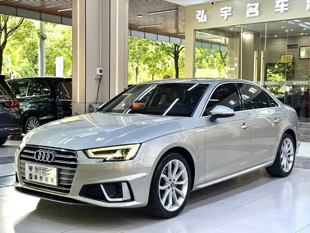 AUDI  A4L 2019