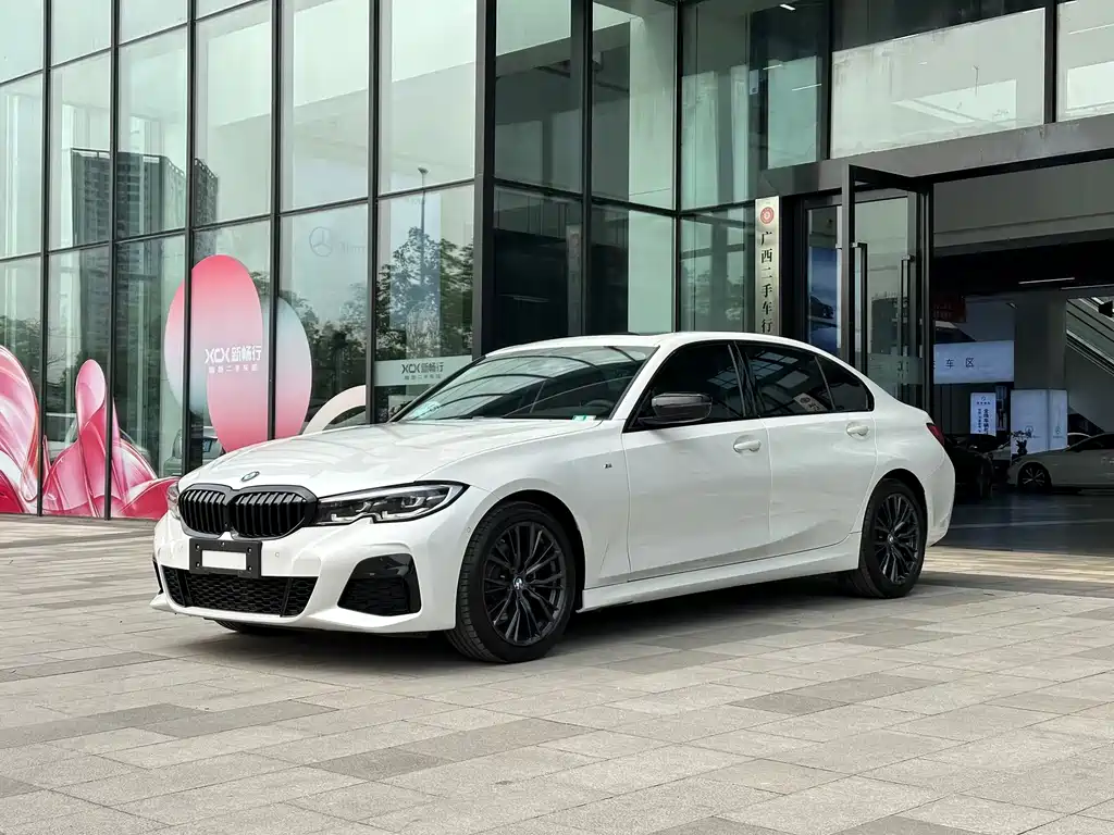 BMW 3 Series 2020
