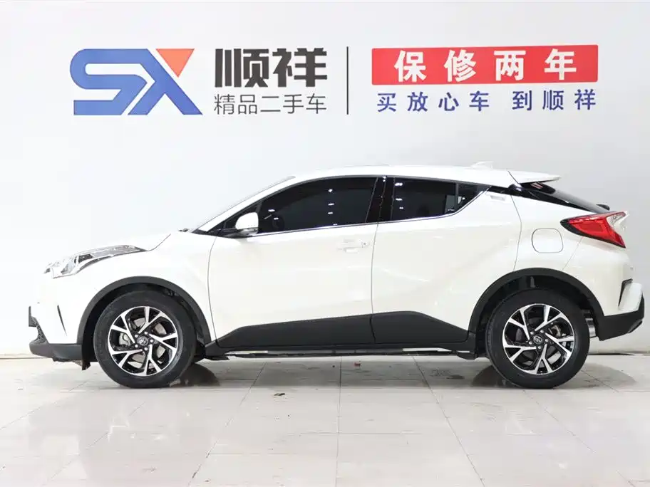 Toyota C-HR 2020 2.0L Lead