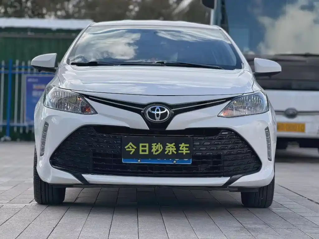 Toyota Vios FS — миниатюра 2