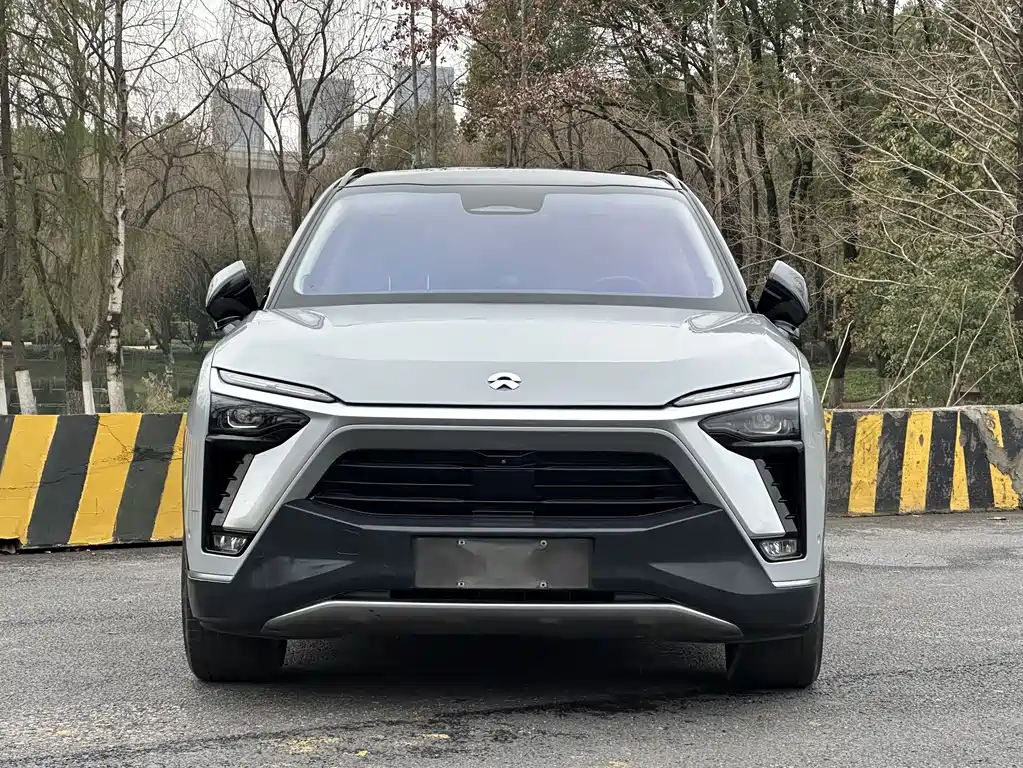 NIO NIO ES8