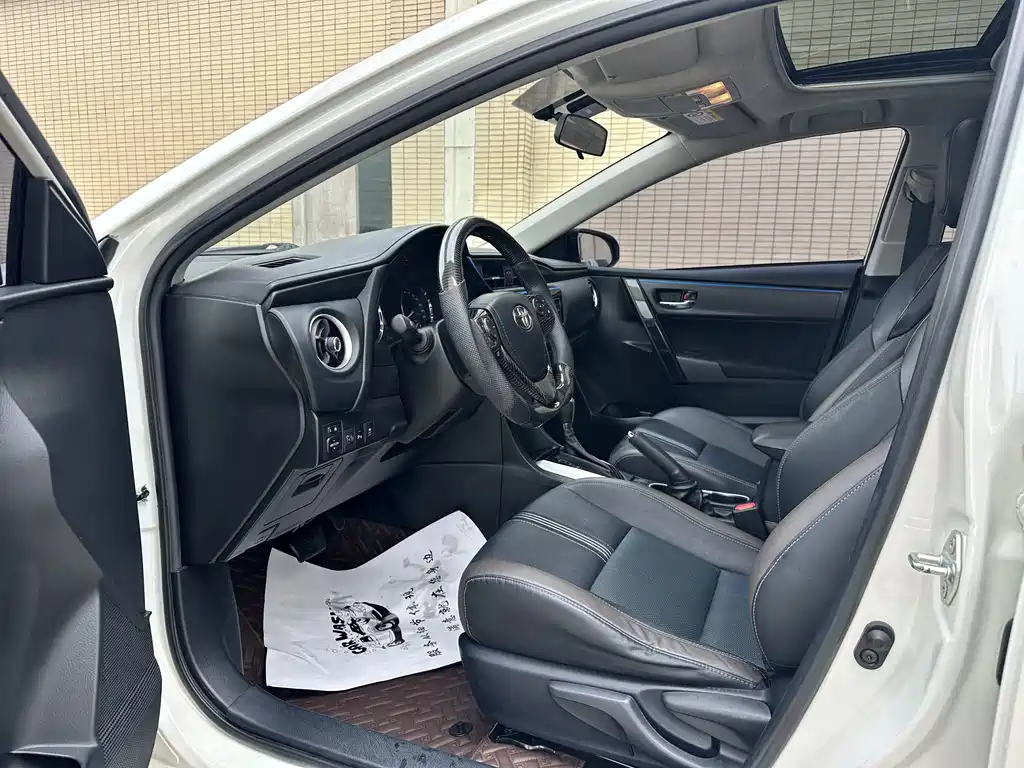 Toyota Corolla Levin 2018 185T CVT Luxury VI