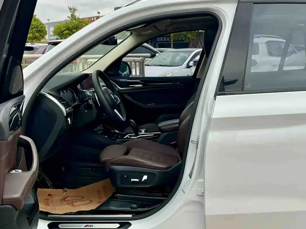BMW X3 — миниатюра 6
