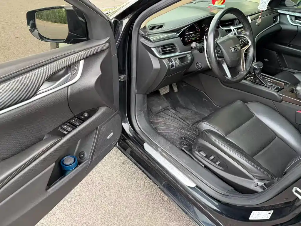 Cadillac XTS 2018 28T Elite