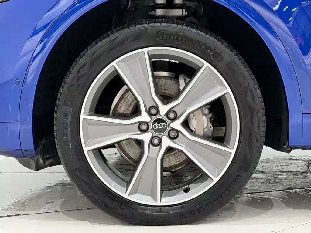 Audi Q5L — миниатюра 11