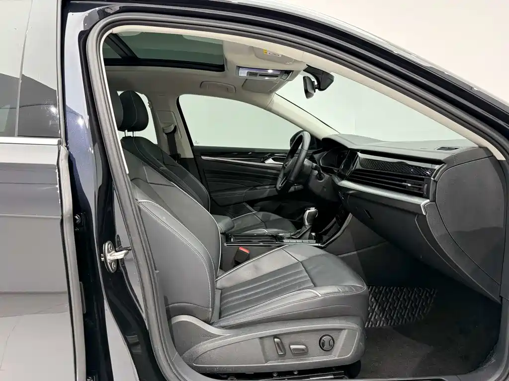 Volkswagen Passat — миниатюра 18