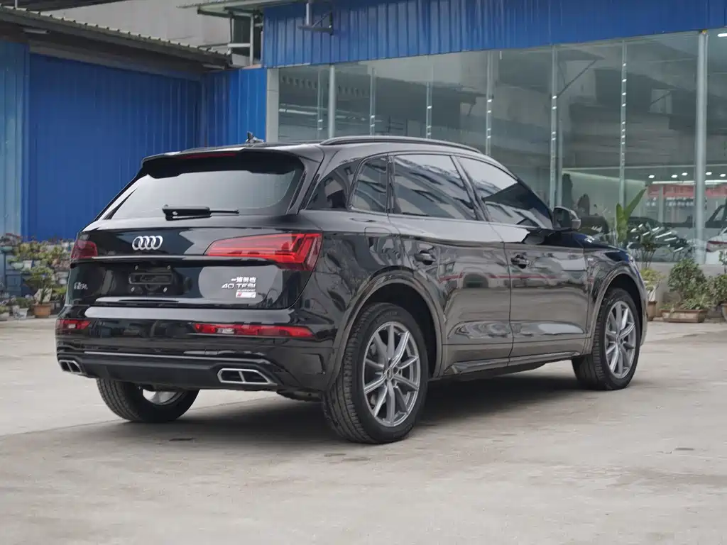 Audi Q5L 2023 40T Luxury