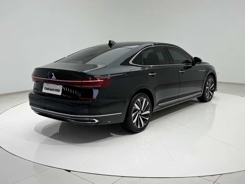 Volkswagen Passat — миниатюра 27
