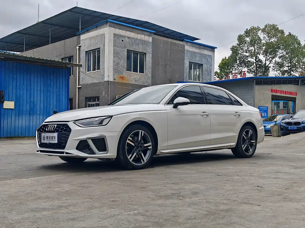 Audi A4L 2022