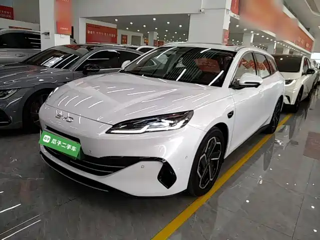2025 BYD Seal