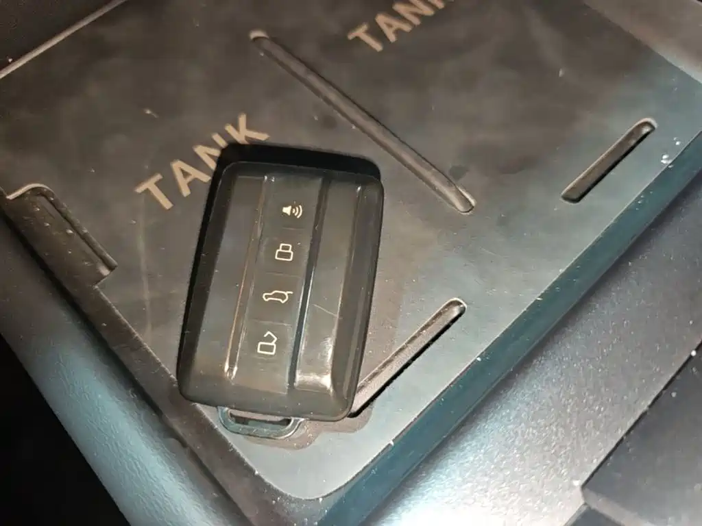 Tank 300 2025 Hi4-T 37.1kWh