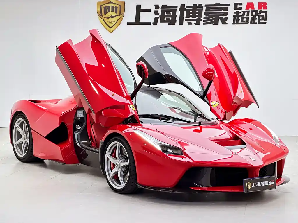 Ferrari LaFerrari 2014 6.3L Standard