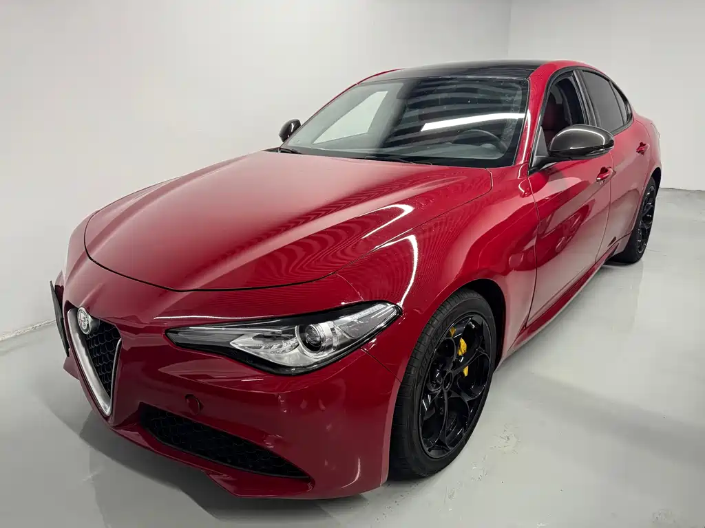 Купить Alfa Romeo Giulia
