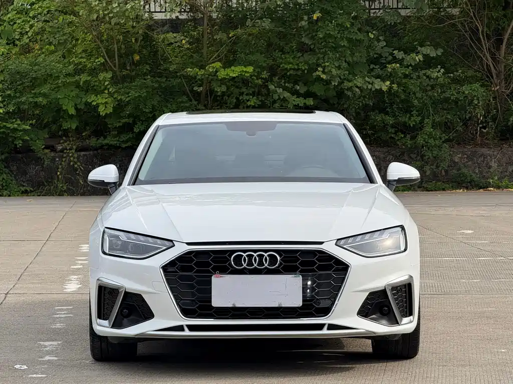 Audi A4L 2022