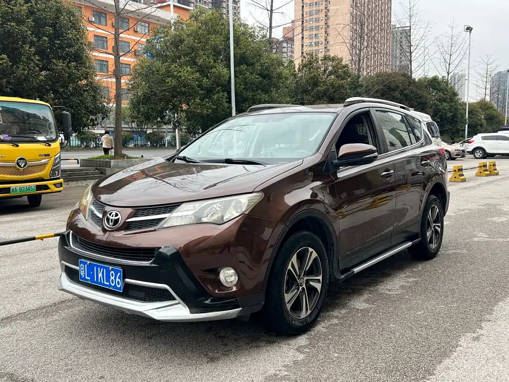 Toyota RAV4 2016