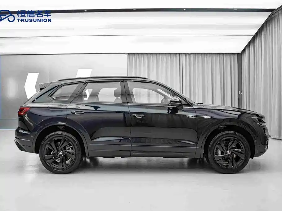 Volkswagen Touareg — миниатюра 4