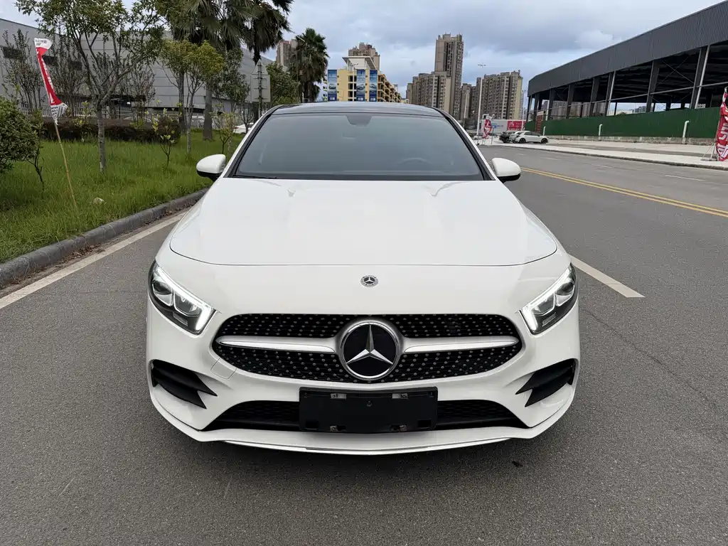 MERCEDES-BENZ  A CLASS