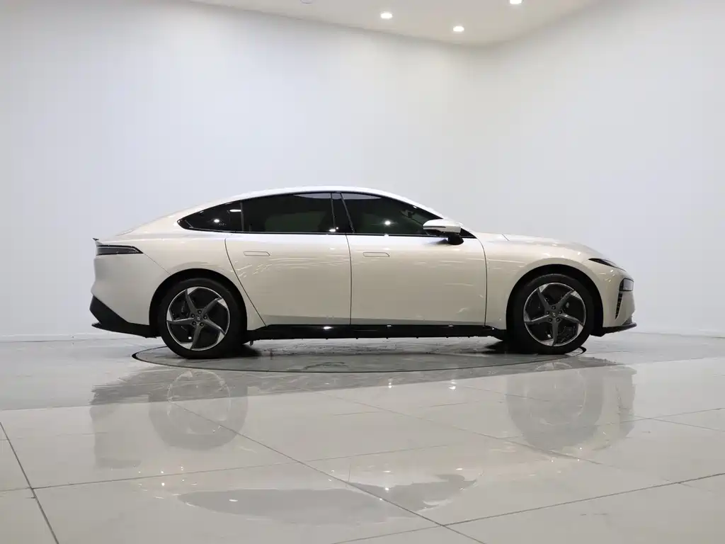 Dongfeng eπ007 2024 620Pro