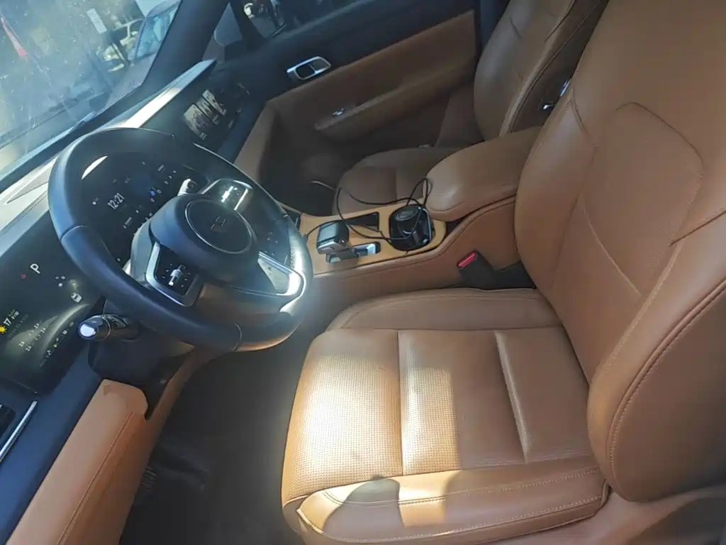 Li Auto Li ONE — миниатюра 15