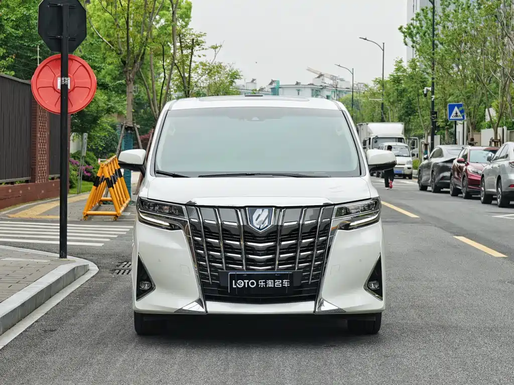 Toyota Alphard 2020 2.5L Luxury