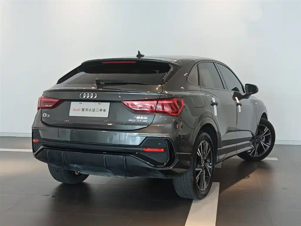 Audi Q3 Sportback 2023 40 TFSI Fashion
