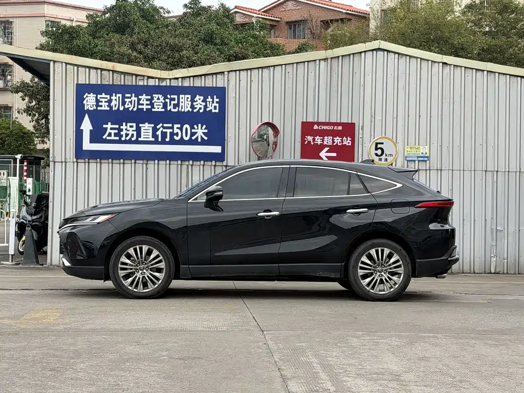 Toyota Harrier — миниатюра 16