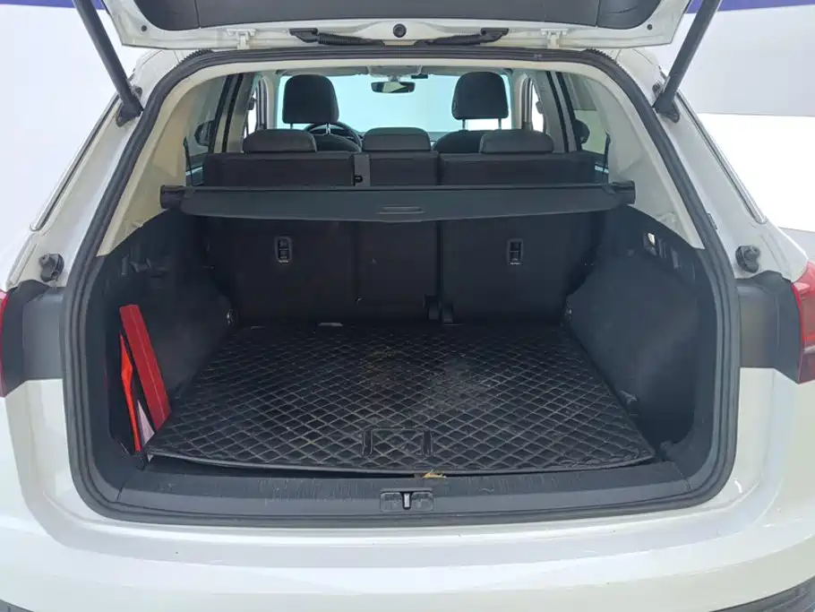 Volkswagen Tayron — миниатюра 4